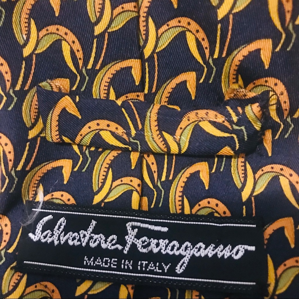 Salvatore Ferragamo Silk Tie: Tropical Giraffe